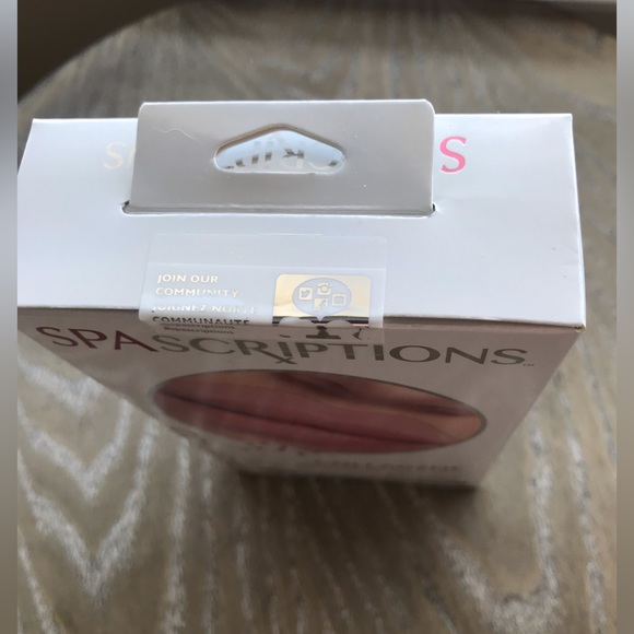 Spascriptions Collagen Hydrogel Lip Mask 2 treatments per box New In Box - Picture 6 of 6